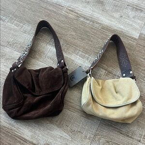 Day and evening beg 
2 of them 
Brown 
And cream 
Very nice